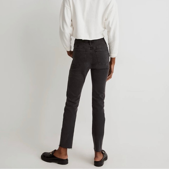 Madewell W28 stretchy ankle jeans Stovepipe Jeans in Banberry Wash: Raw Edition - Picture 2 of 11